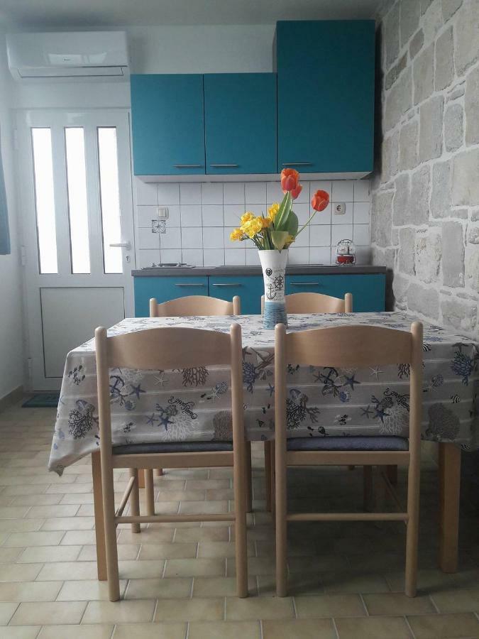 Jozefina Apartment Split Exterior photo